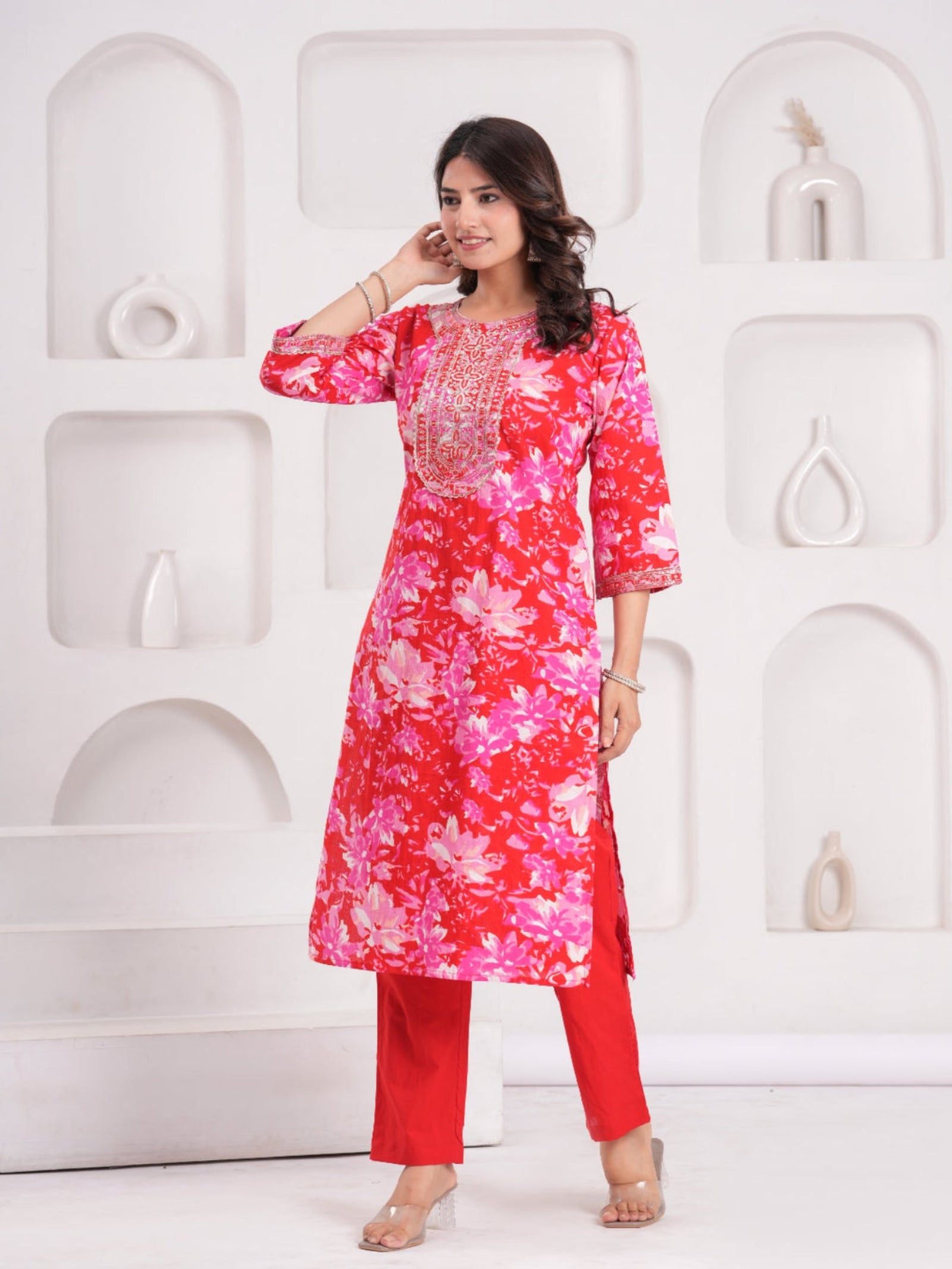 Maluka Women Cotton Printed Kurta Pant Set