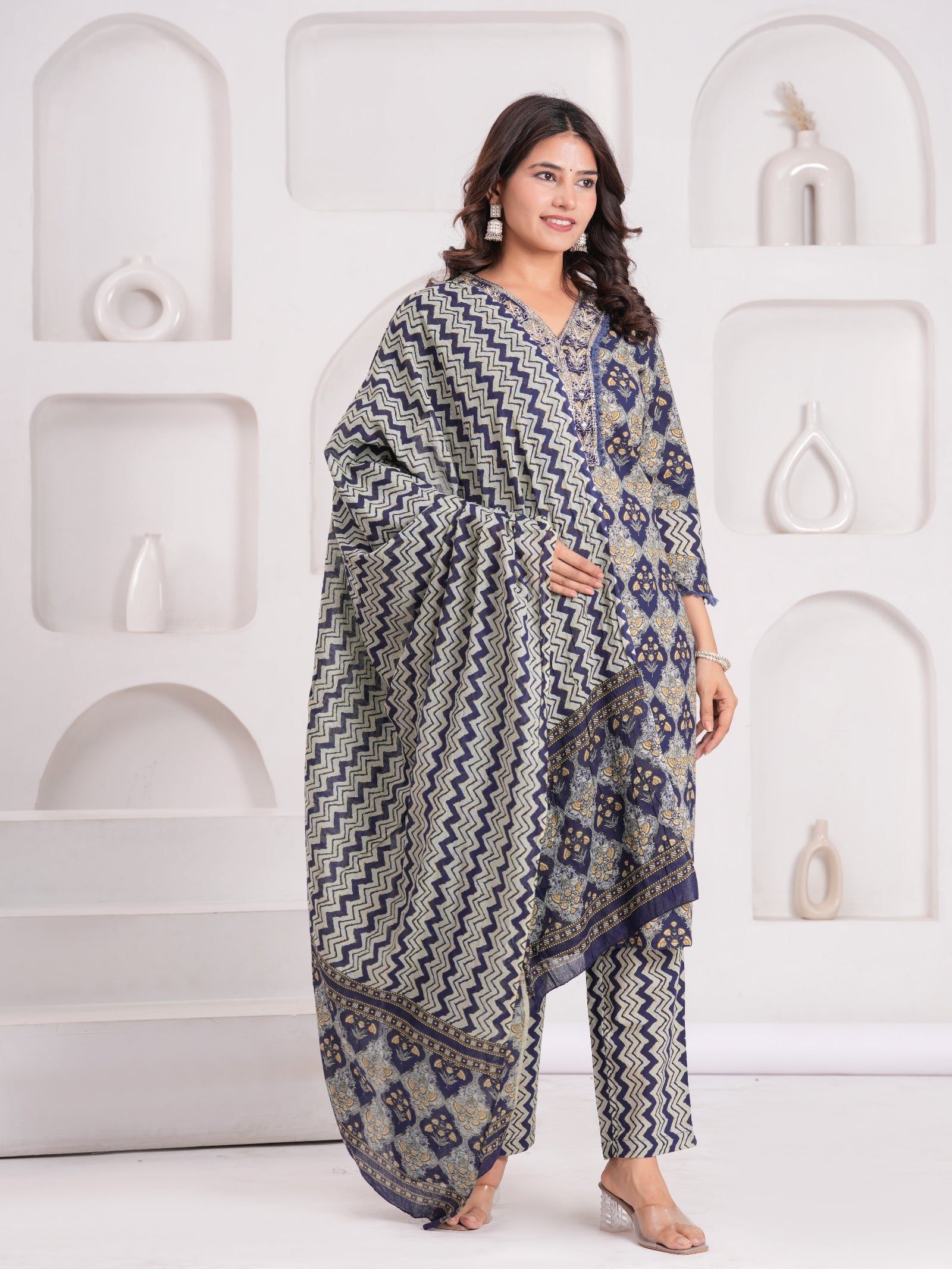 Maluka Women Navy Cotton Printed Kurta Pant Dupatta Set
