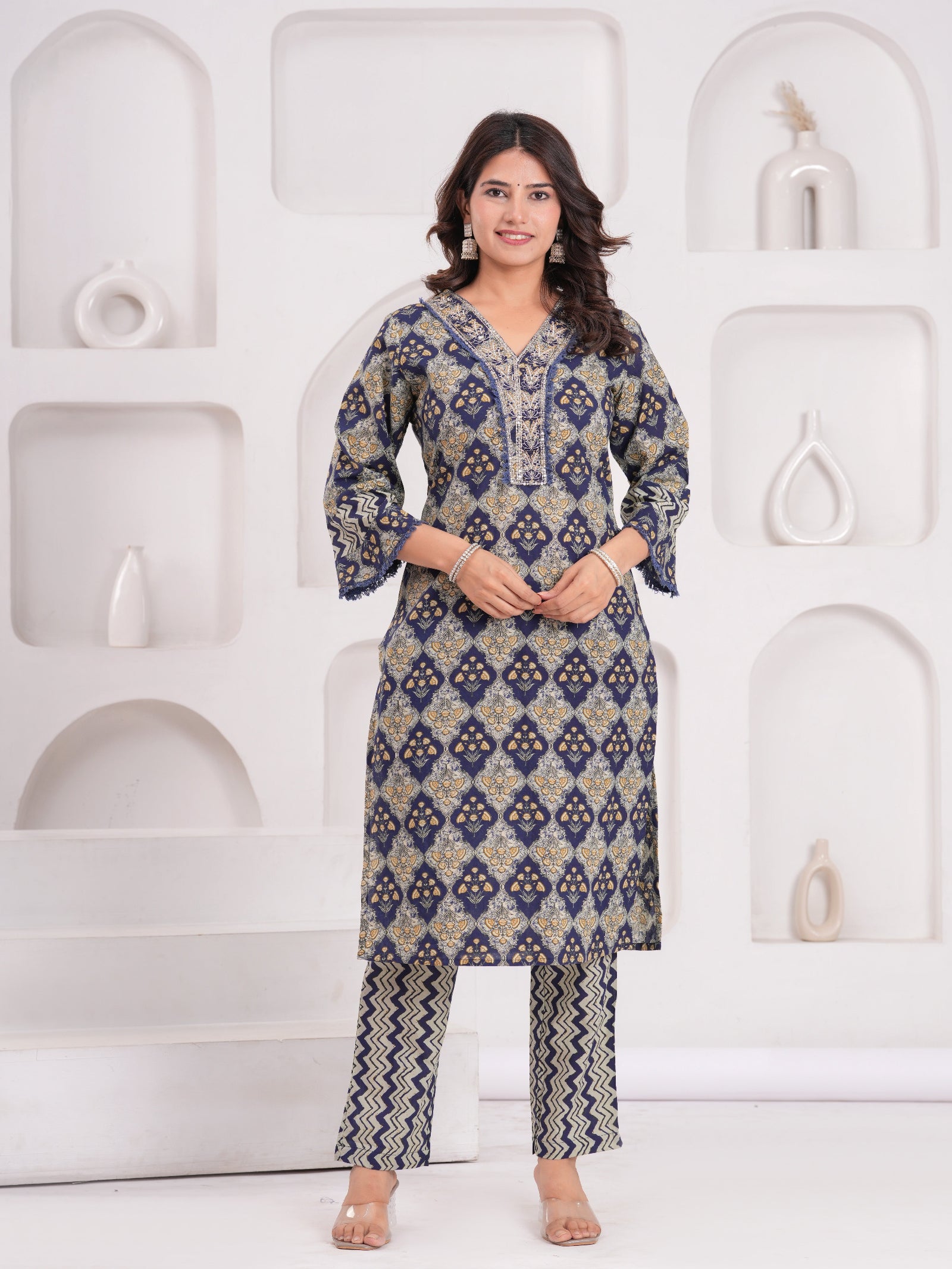 Maluka Women Navy Cotton Printed Kurta Pant Dupatta Set