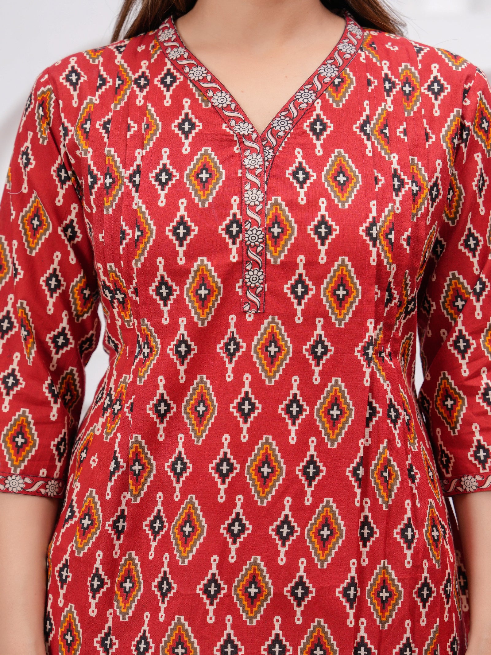 Maluka Women Maroon Cotton Printed Top