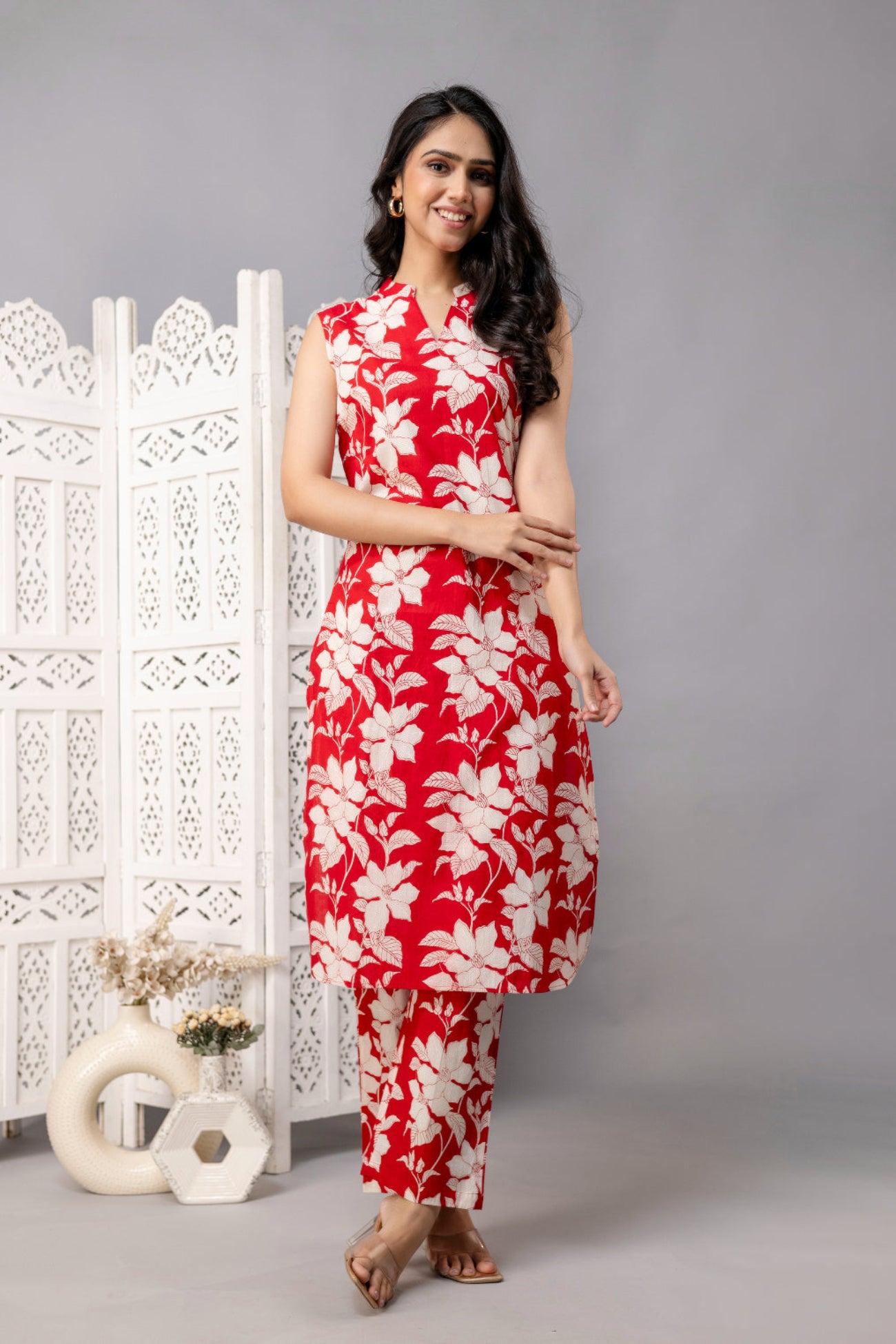 Maluka Women Cotton Floral Printed Kurta Pant Set