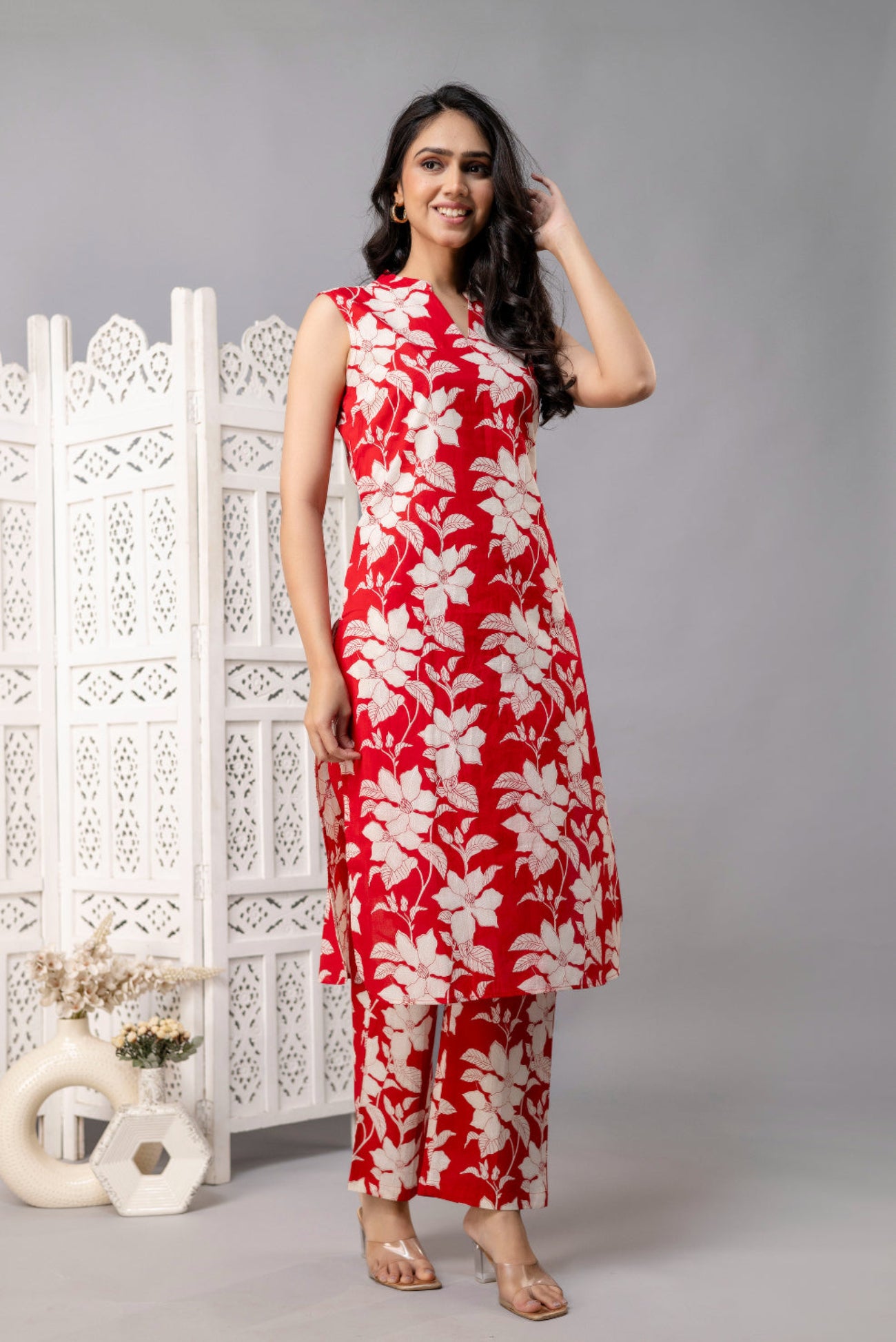 Maluka Women Cotton Floral Printed Kurta Pant Set