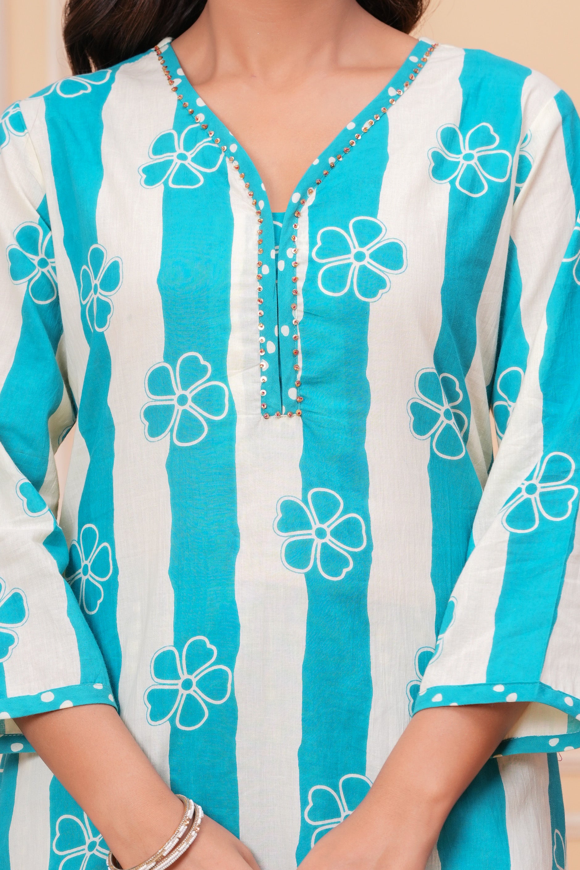 Maluka Women Cotton Floral Printed Kurta Pant Duptta Set