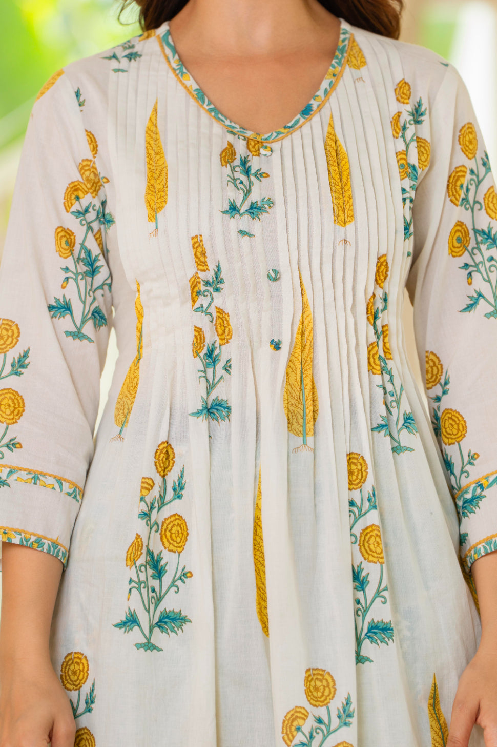 Maluka Women Yellow White Cotton Kurta Pant Duptta Set