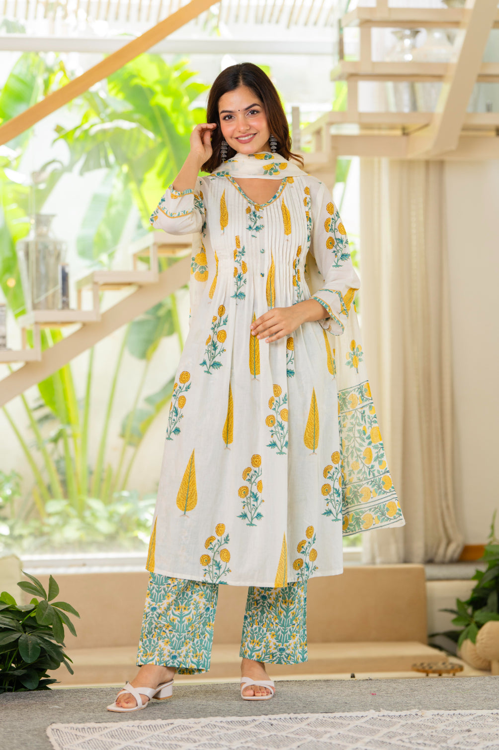 Maluka Women Yellow White Cotton Kurta Pant Duptta Set