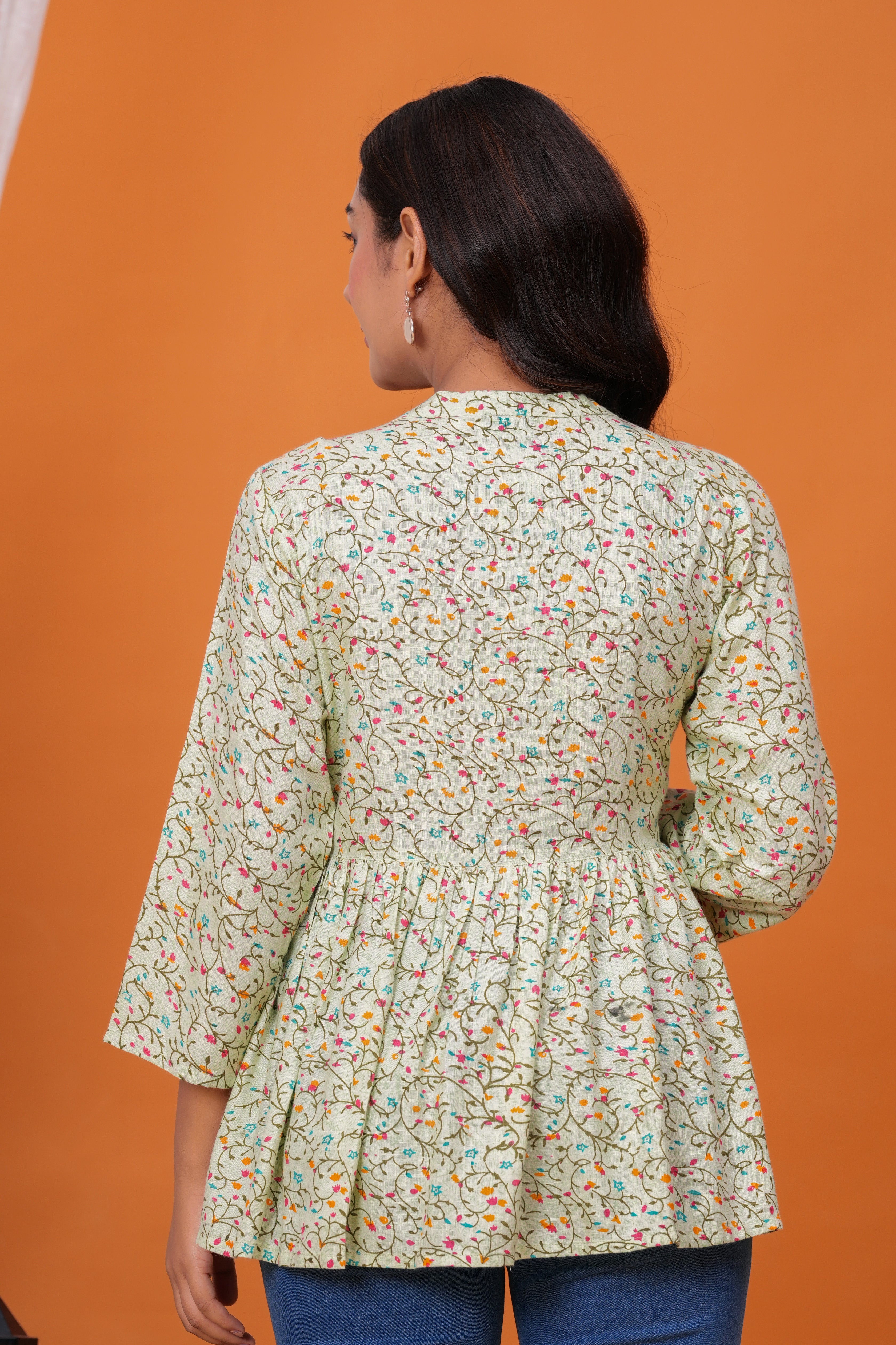Maluka Women Reyon Green Floral Printed Top