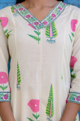 Maluka Women Off White Cotton Kurta Pant Duptta Set