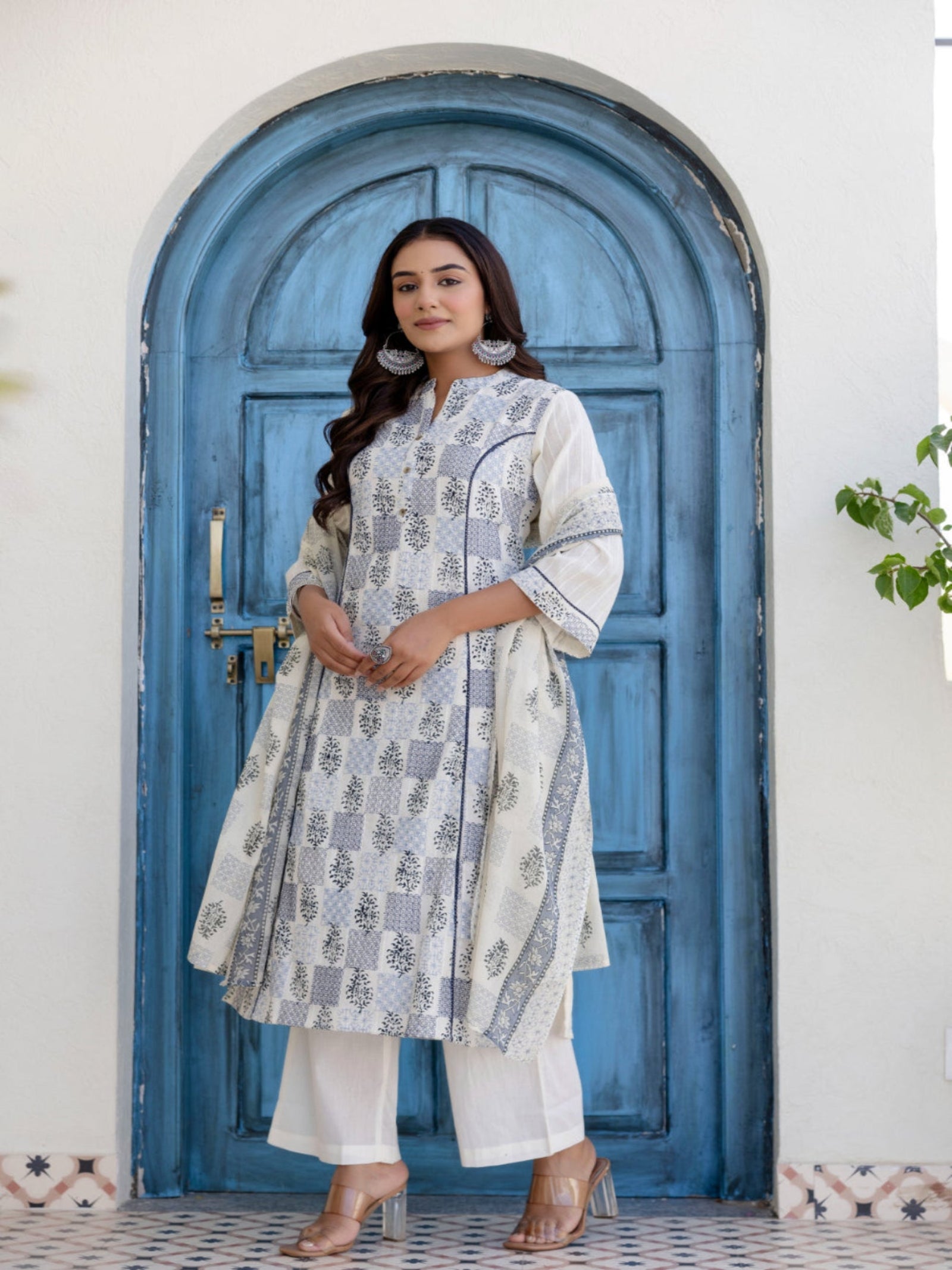 Maluka Women Light Blue Cotton Emb. Kurta Pant Duptta Set