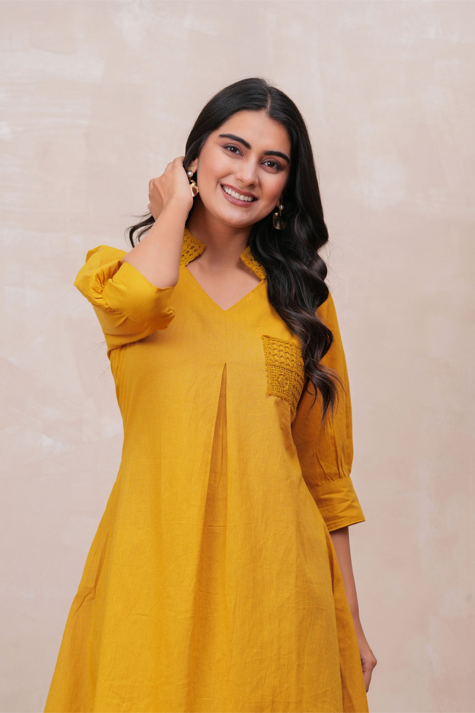 Maluka Women Cotton Mustard Printed Kurta