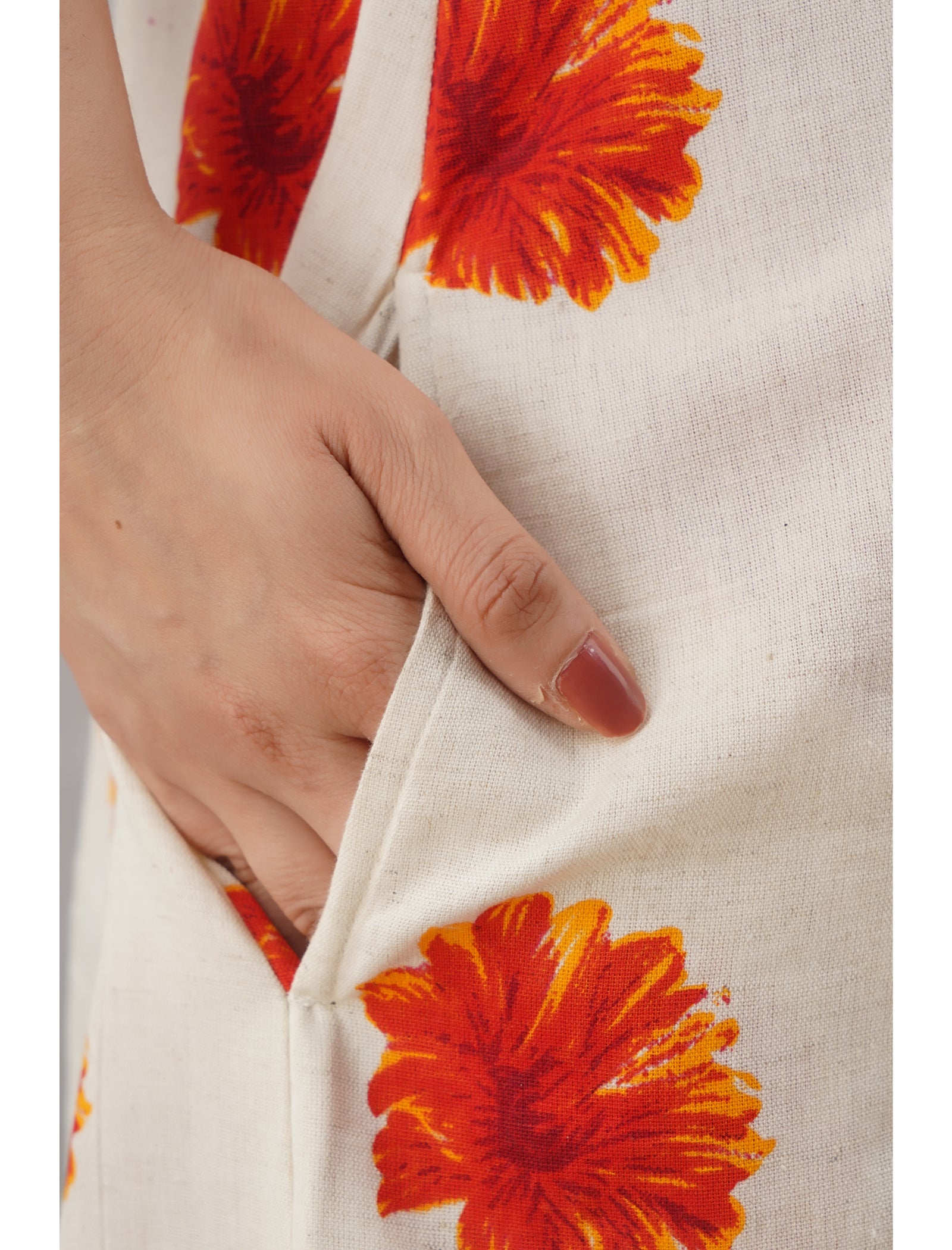 Maluka Women’s A-Line Cotton Floral Print Kurta with Pocket & Mandarin Collar